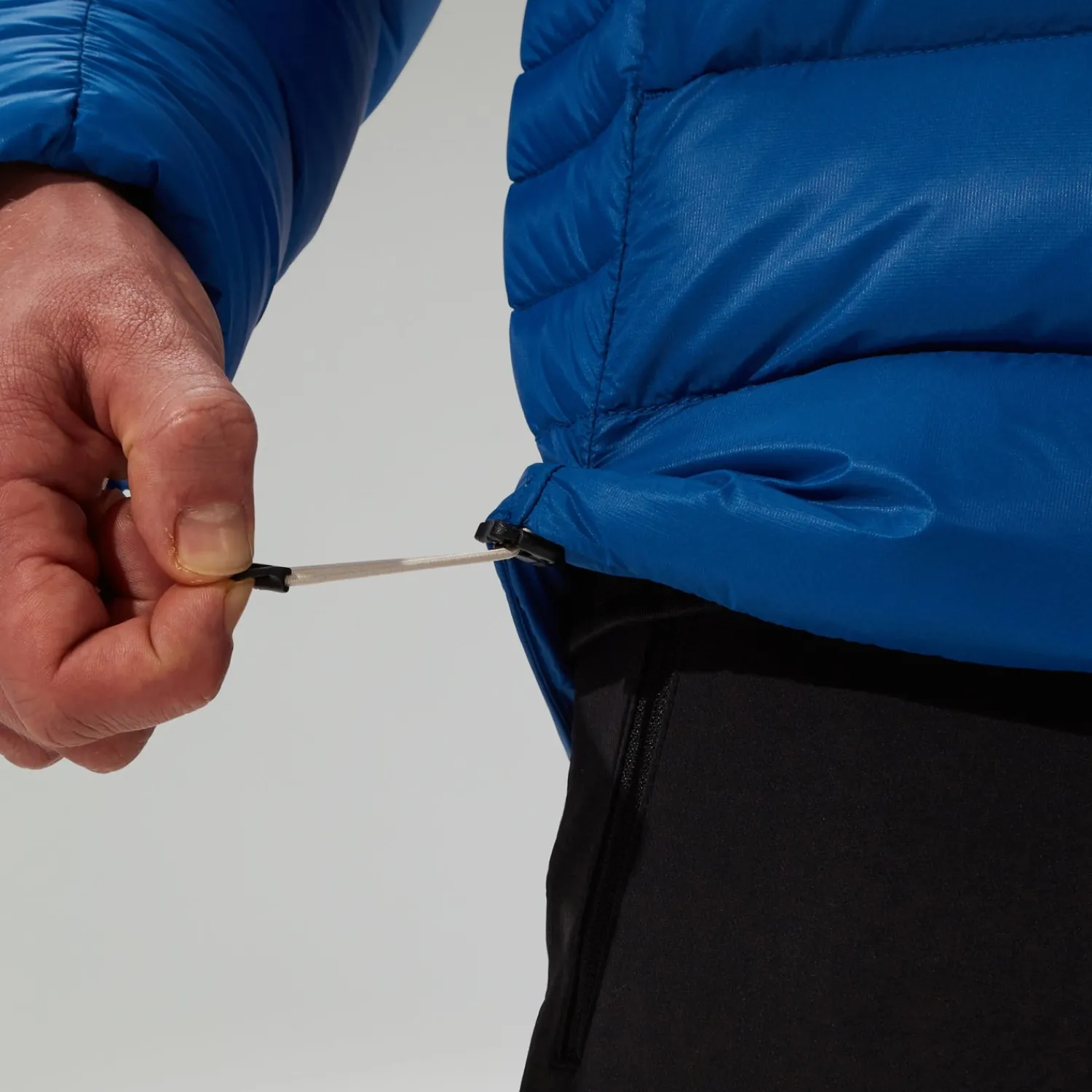 Berghaus Daunen-isolierte Summit-Nomad Herren-Jacke - Blau-Herren Isolierend | Herren Leichte