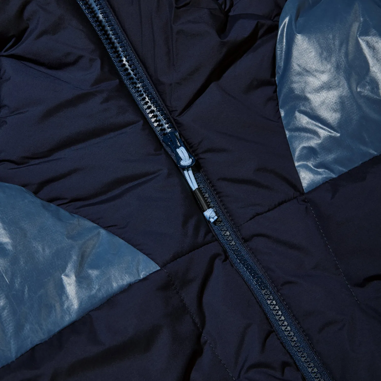 Berghaus Daunen-isolierte URB Arkos Reflect Herren-Jacke - Blau-Herren Isolierend
