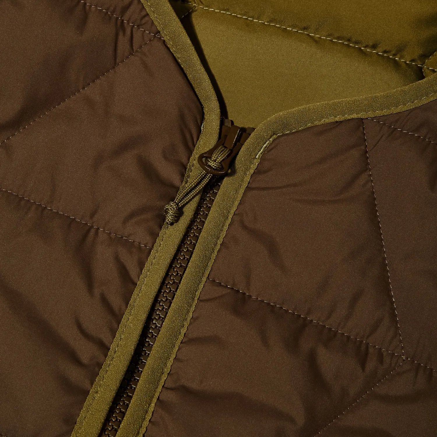 Berghaus Gesteppt-isolierte Netherdene Herren-Jacke - Braun-Herren Isolierend
