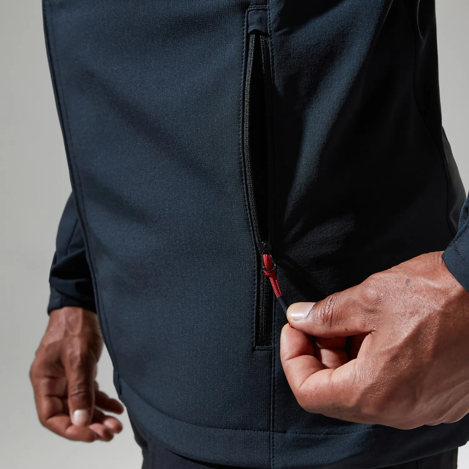 Berghaus Ghlas 2.0 Softshell Jacken für Herren - Schwarz-Herren Winddicht