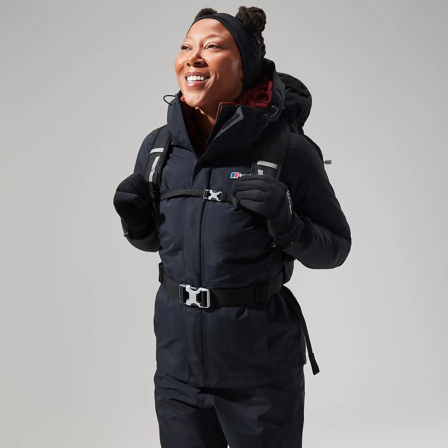 Berghaus Hillwalker InterActive Jacken für Damen - Schwarz-Damen Wasserdicht