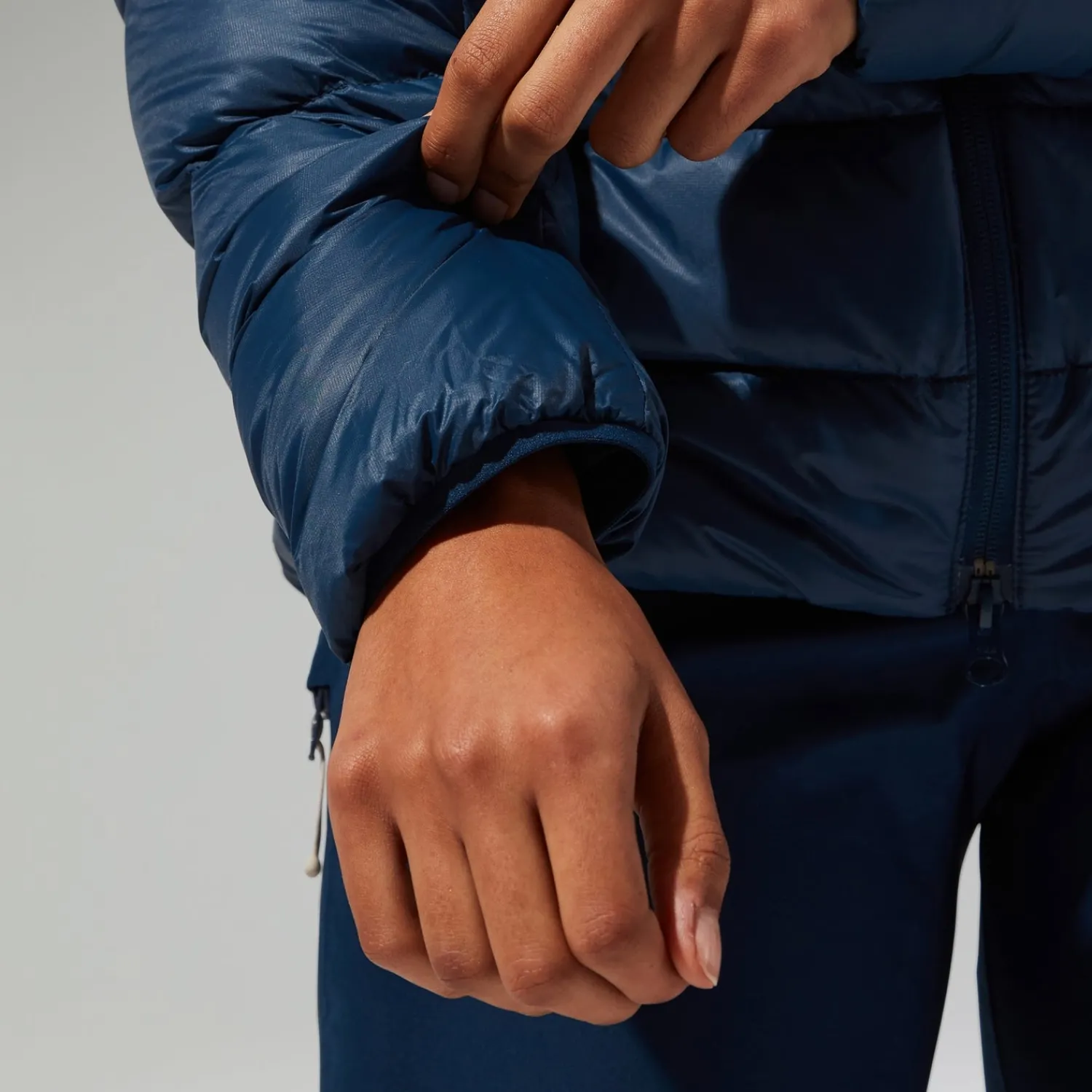 Berghaus Isolierte Summit-Nomad Daunen-Jacke für Damen - Blau-Damen Isolierend | Lightweight