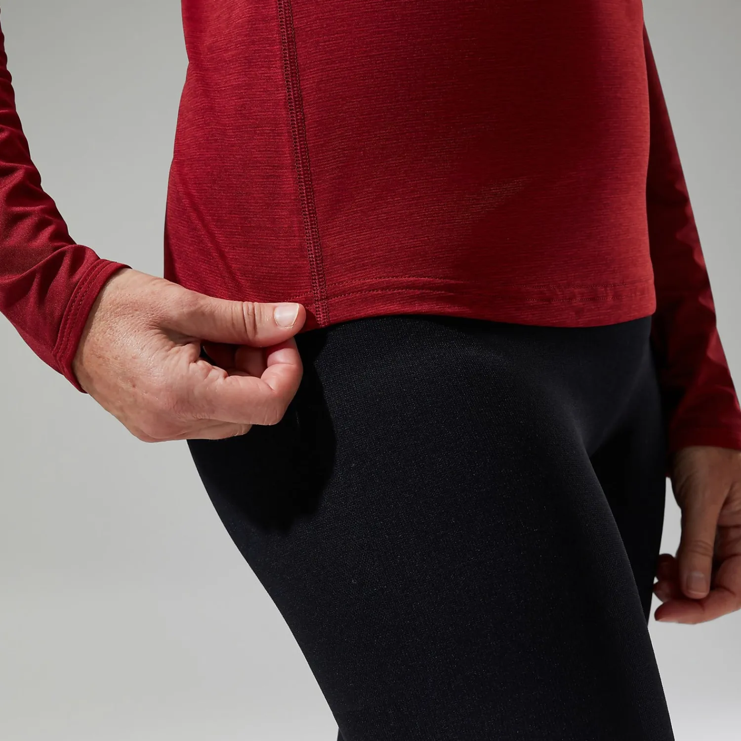 Berghaus Long Sleeve Voyager Tech T-Shirt für Damen - Dunkelrot-Damen Baselayer