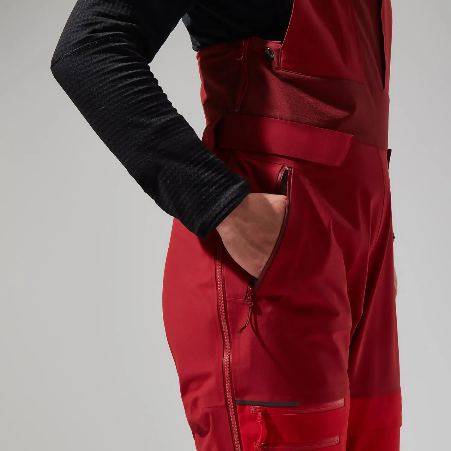 Berghaus MTN Arete Descend GTX Bib Pants für Damen - Rot-Damen Überhosen | Lange Hosen