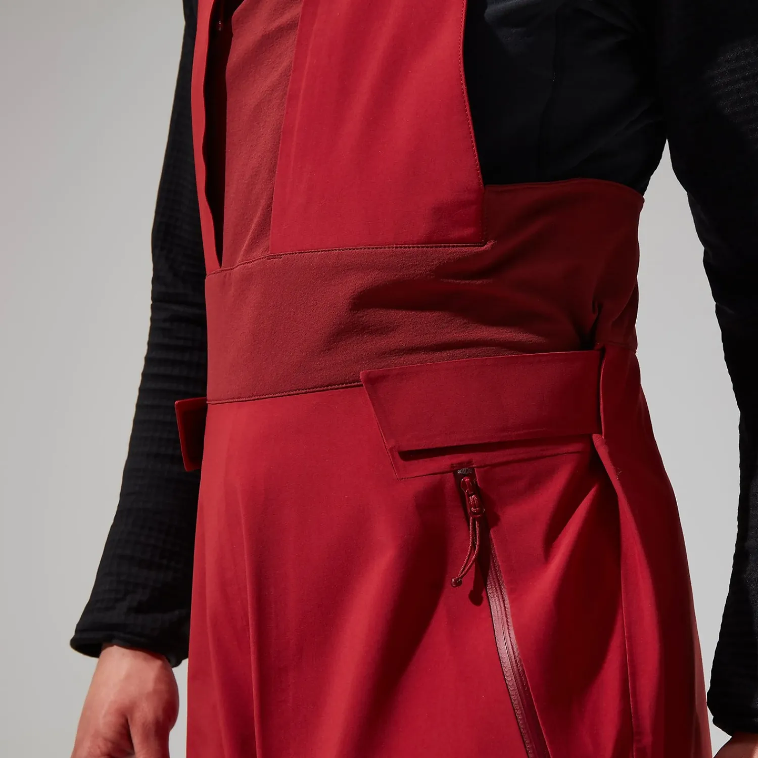 Berghaus MTN Arete Descend GTX Bib Pants für Damen - Rot-Damen Überhosen | Lange Hosen