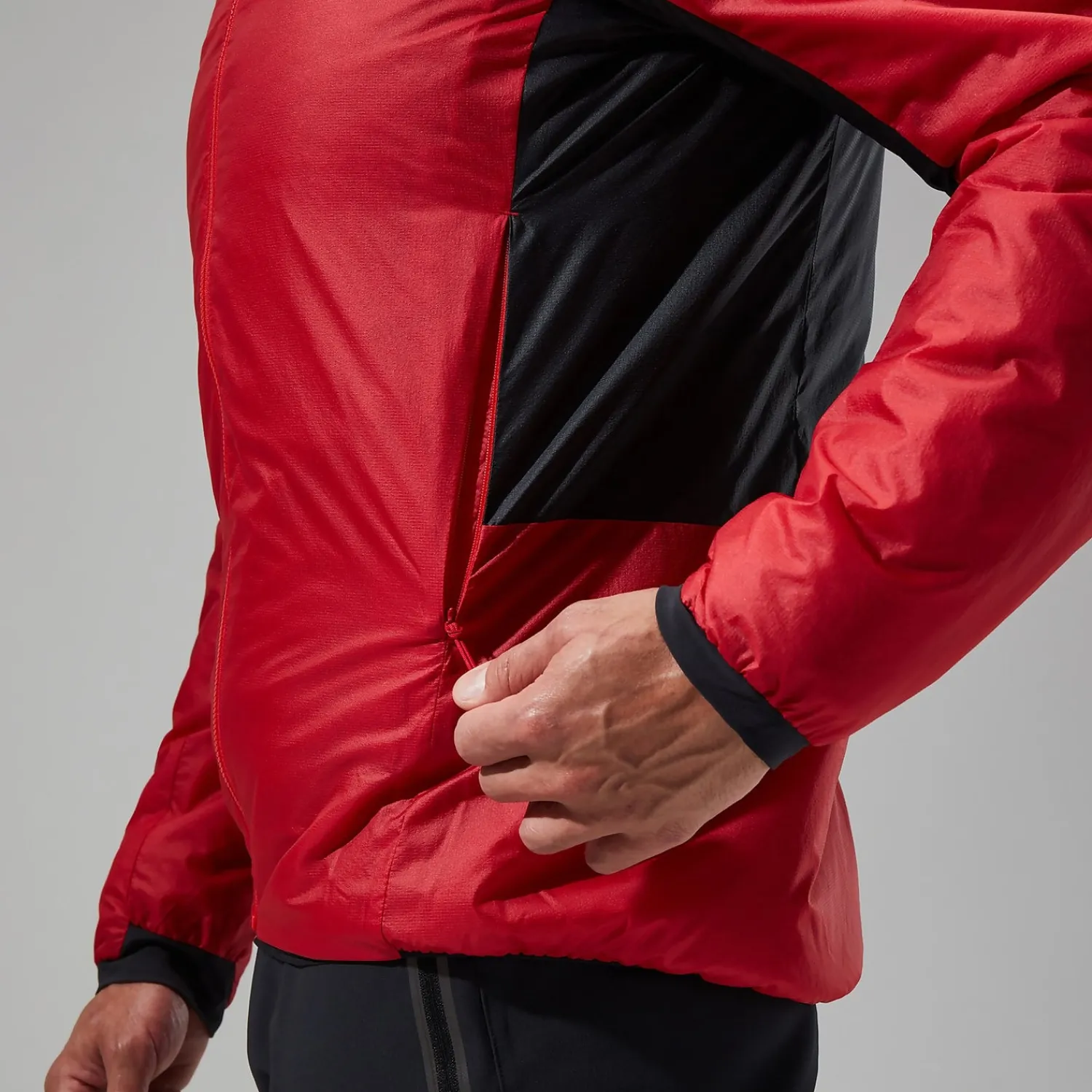 Berghaus MTN Arete LB Synthetischer Hoodie für Herren - Rot/Schwarz-Herren Hoodies Und Sweatshirts