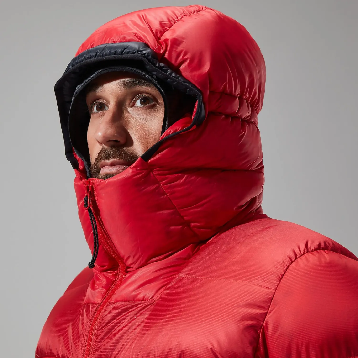 Berghaus MTN Arete Ultra Down Hoodie für Herren - Rot/Schwarz-Herren Hoodies Und Sweatshirts | Isolierend