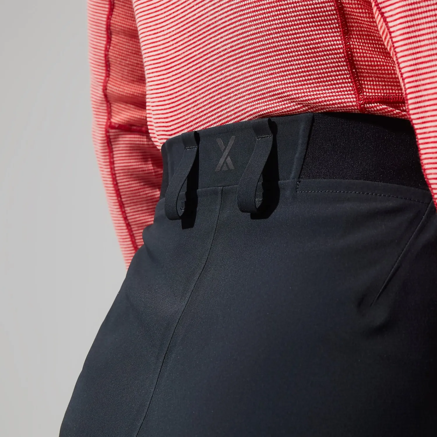 Berghaus MTN Guide GTX Pro Hose für Damen - Rot/Schwarz-Damen Überhosen | Lange Hosen