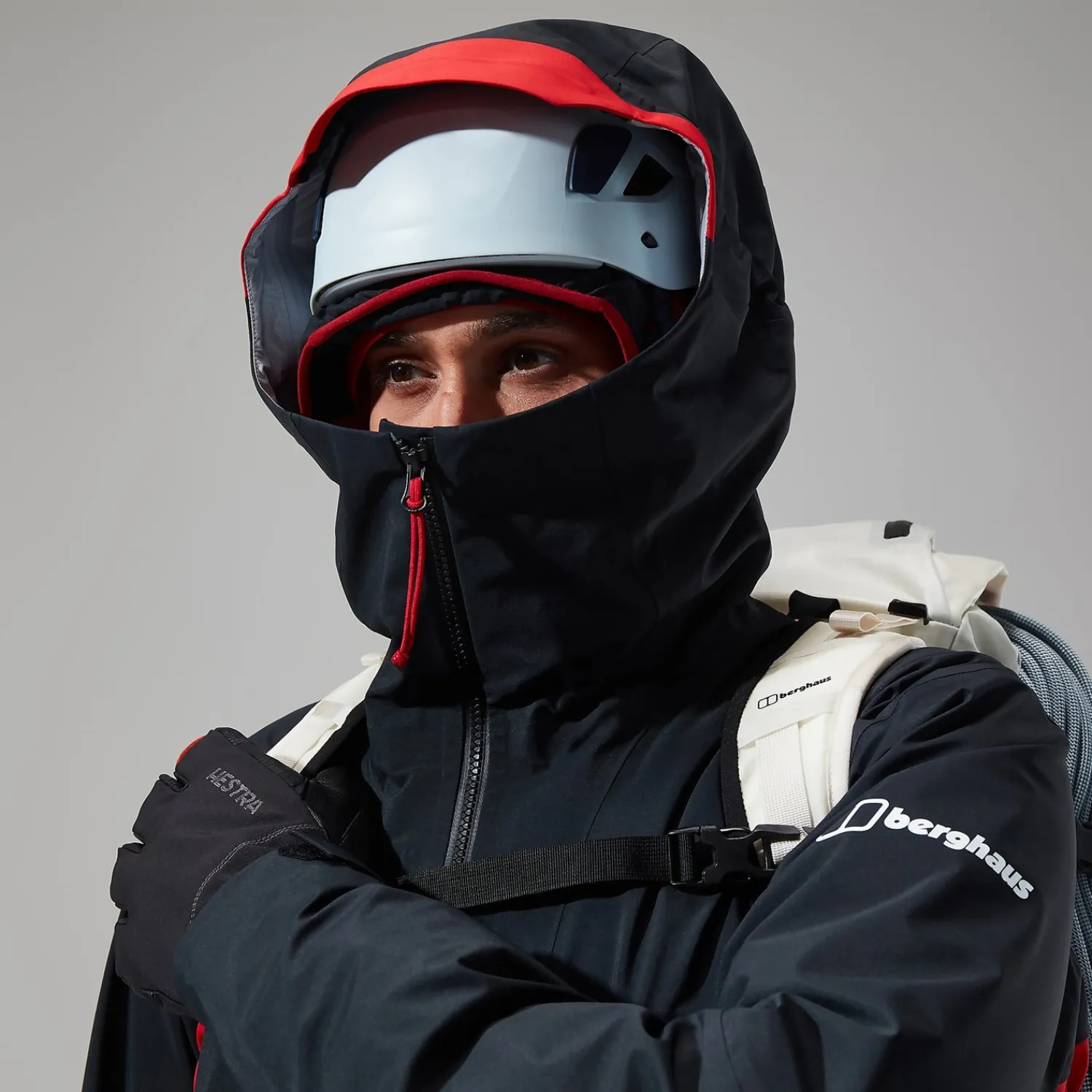 Berghaus MTN Seeker GTX Jacken für Herren - Schwarz/Rot-Herren Wasserdicht