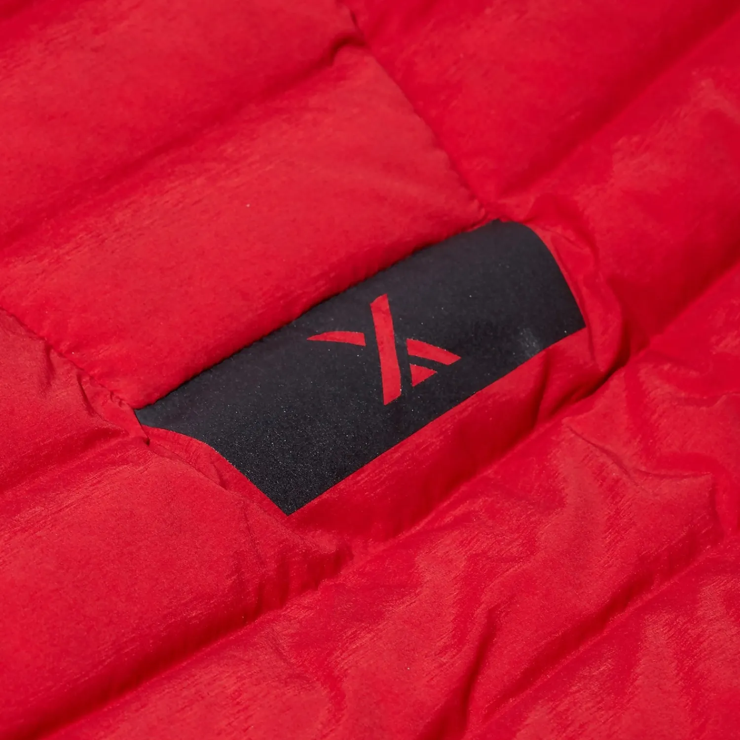 Berghaus MTN Seeker MW Daunen Hoodie für Damen - Rot-Damen Hoodies Und Sweatshirts