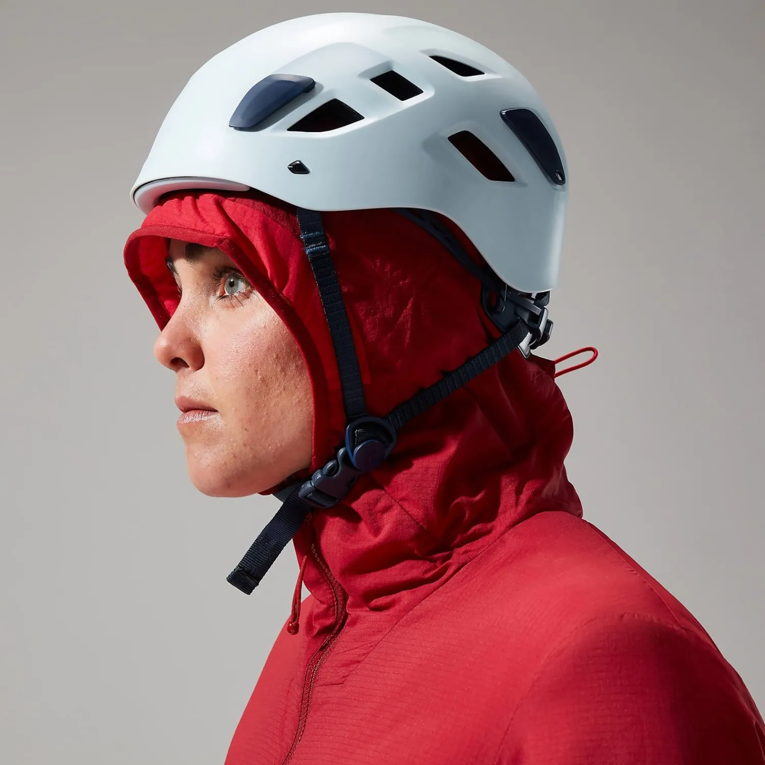 Berghaus MTN Seeker MW Synthetischer Hoodie für Damen - Dunkelrot/Rot-Damen Hoodies Und Sweatshirts