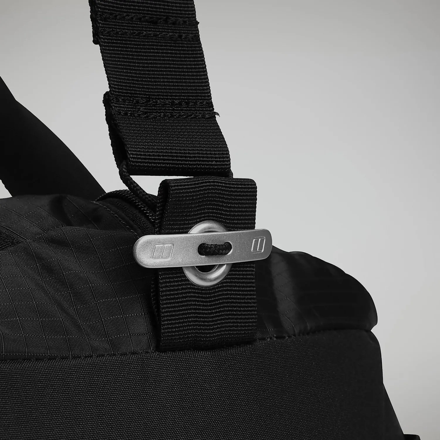 Berghaus Mule 30 Tasche - Schwarz- Reisetaschen