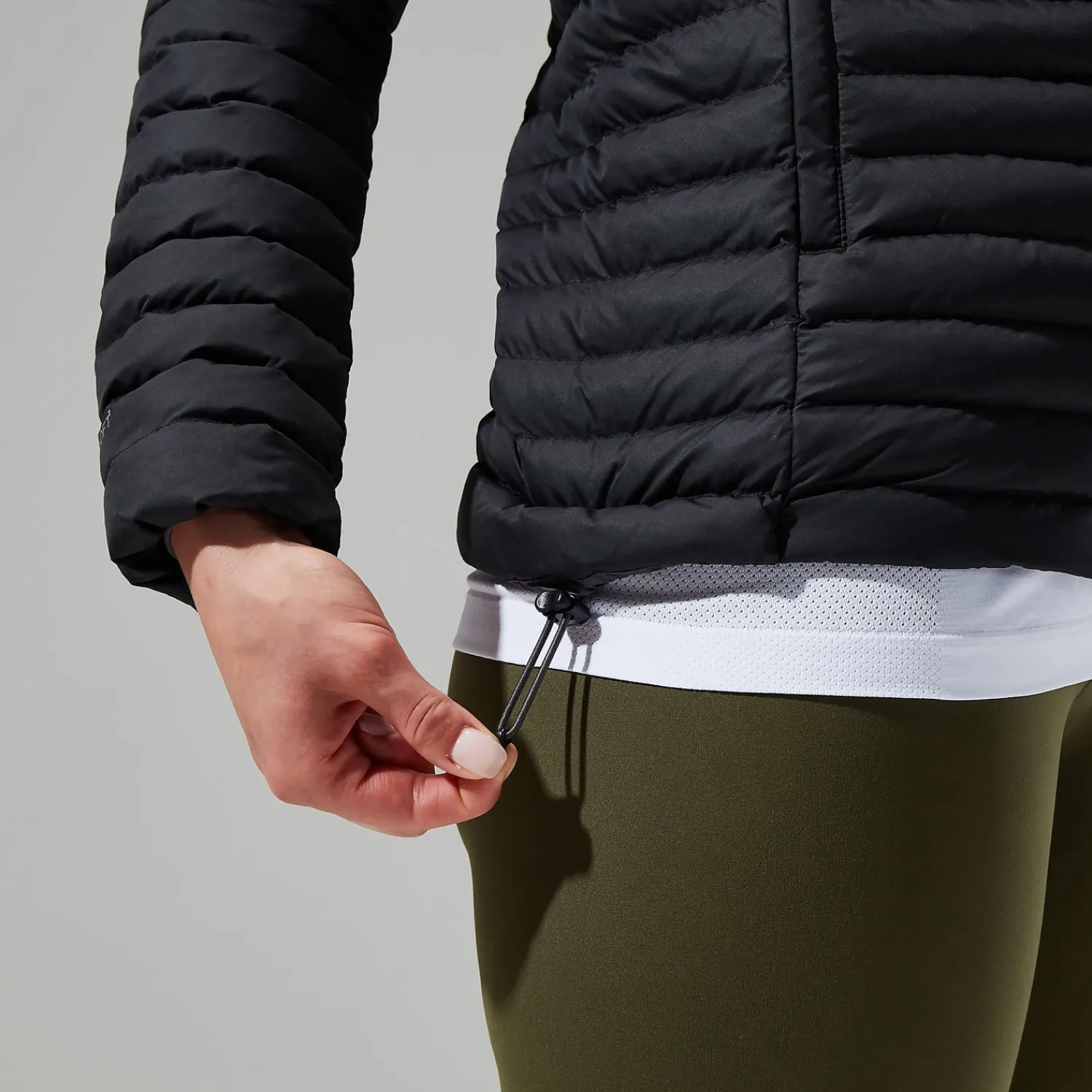 Berghaus Nula Micro Jacken für Damen - Schwarz-Damen Isolierend | Lightweight