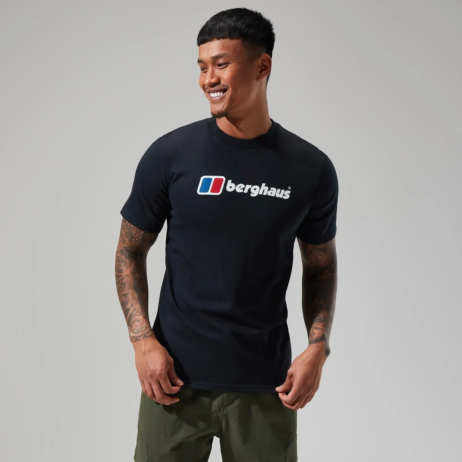 Berghaus Organic Big Classic Logo T-Shirt für Herren - Schwarz-Herren T-shirts