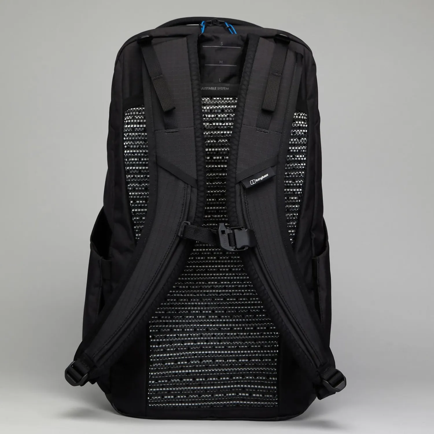 Berghaus Unisex Xodus Commute 30 - Schwarz- Reisetaschen