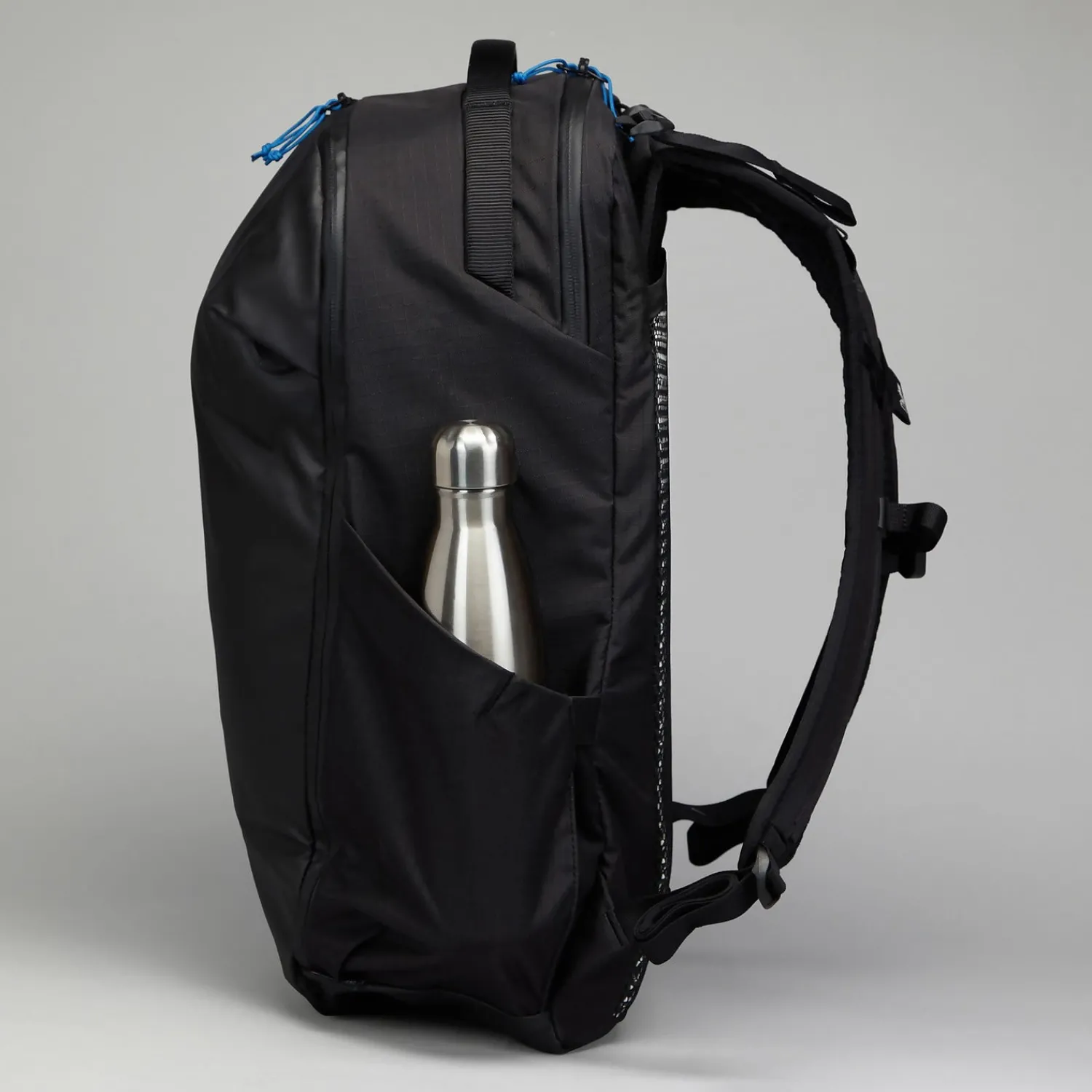 Berghaus Unisex Xodus Commute 30 - Schwarz- Reisetaschen